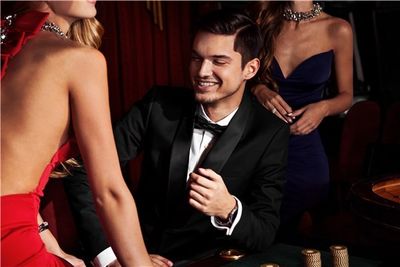 How to meet wealthy men